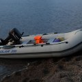 Дирижабль имеет полностью надувную конструкцию. Дно тоже надувное, без жестких сланей или аирдека.
            